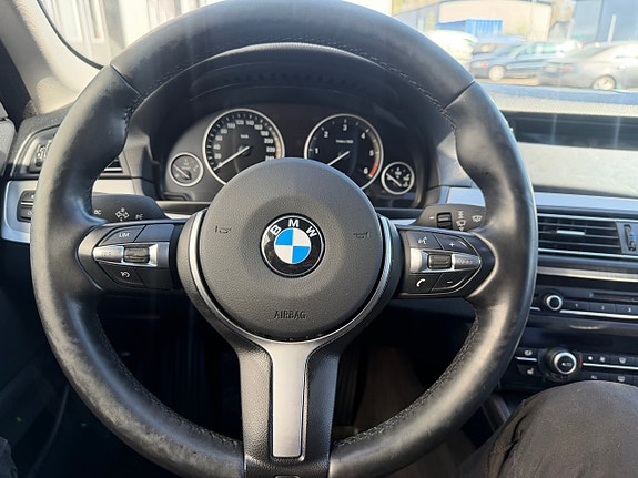 BMW 520d 13 of 20