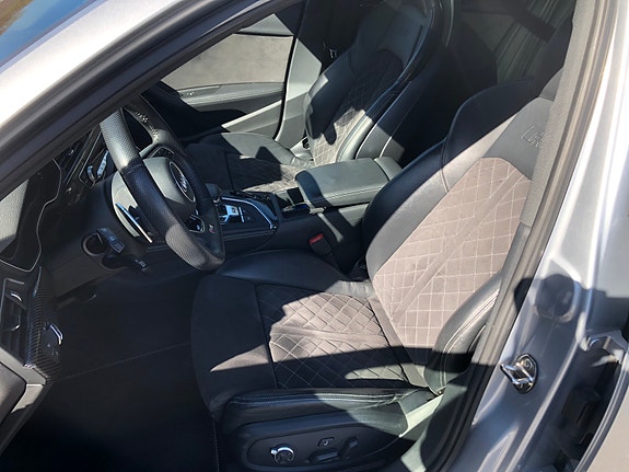 Audi RS4 9 of 10