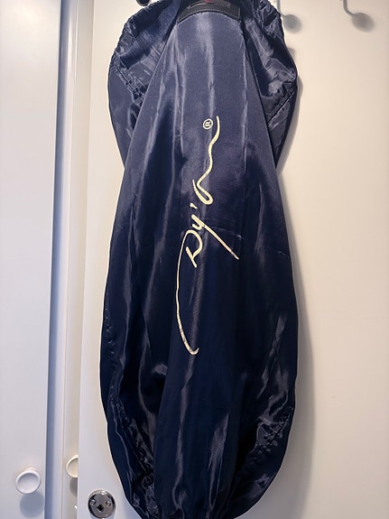 Product image 19 of 20