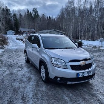 Chevrolet Orlando 4 of 5