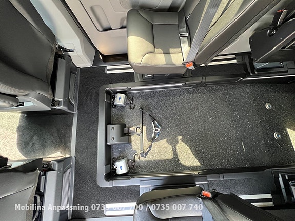 Ford Custom Tourneo 22 of 30
