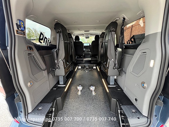 Ford Custom Tourneo 30 of 30