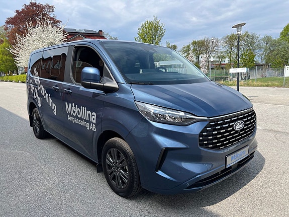 Ford Custom Tourneo 17 of 30