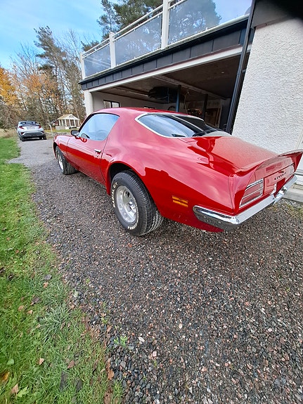 Pontiac Firebird 3 of 5
