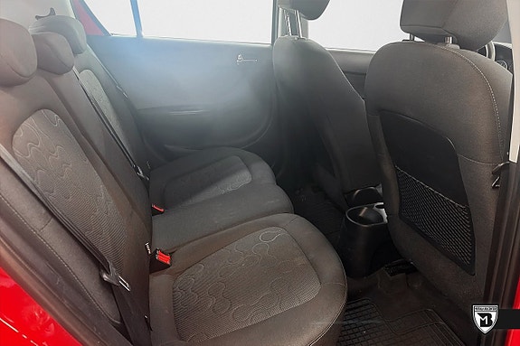 Hyundai i20 8 of 9