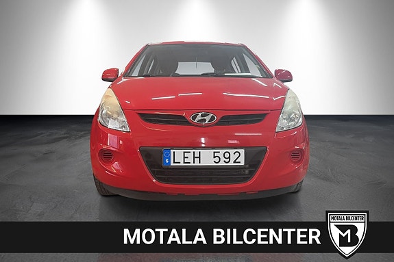 Hyundai i20 6 of 9