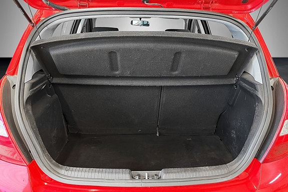 Hyundai i20 15 of 15