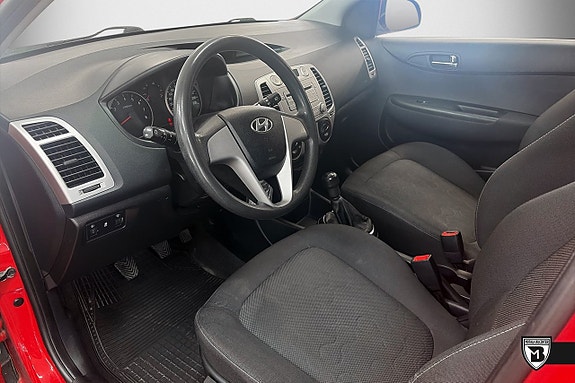 Hyundai i20 7 of 9