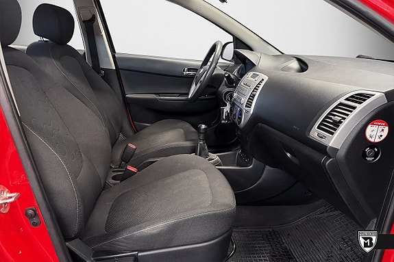 Hyundai i20 13 of 15