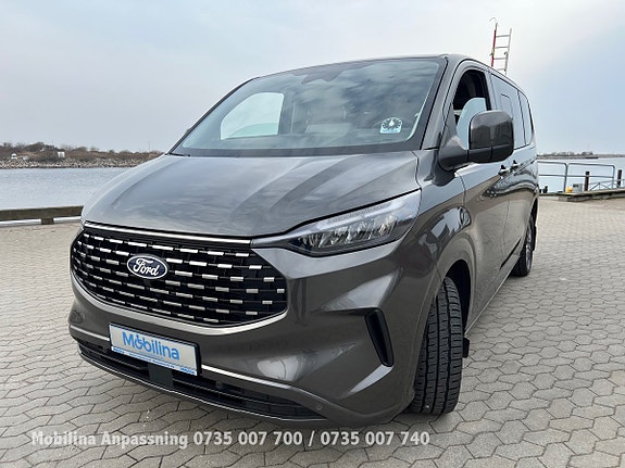 Ford Custom Tourneo 12 of 30
