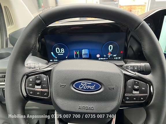 Ford Custom Tourneo 25 of 30