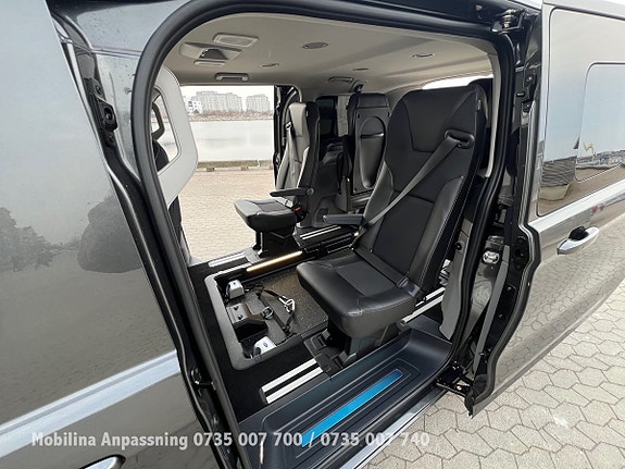 Ford Custom Tourneo 30 of 30