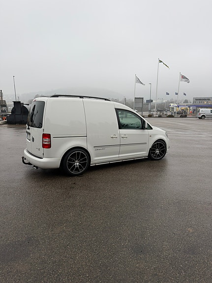 Volkswagen Caddy 2 of 9
