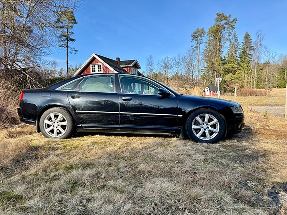 Audi A8 3 of 5