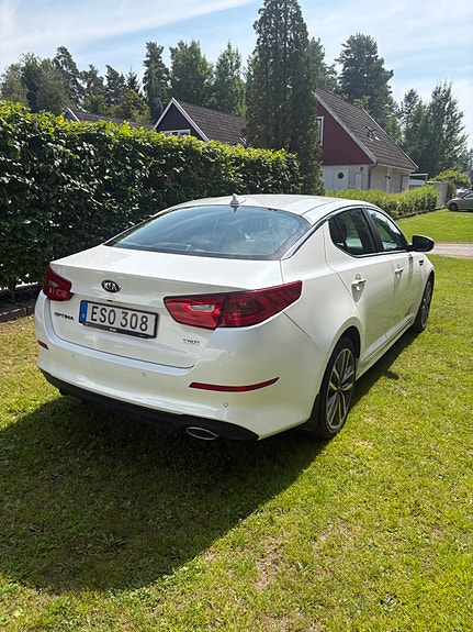 Kia Optima 4 of 5