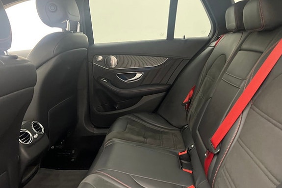Mercedes-Benz C450 6 of 6