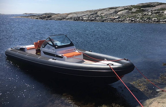Goldfish 29 -17, Mercury 370 TDI