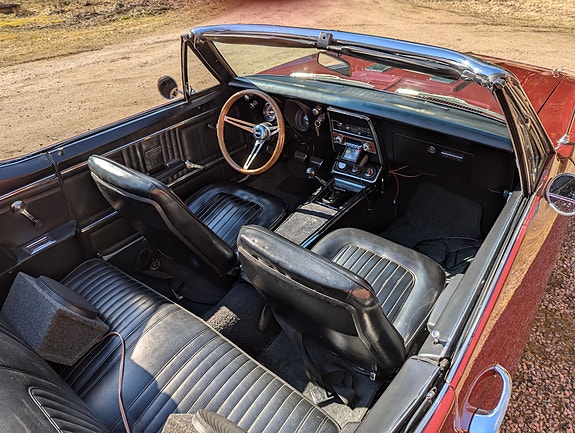Chevrolet Camaro SS 4 of 5