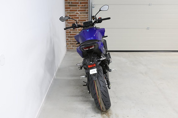 Yamaha MT 09 5 of 7