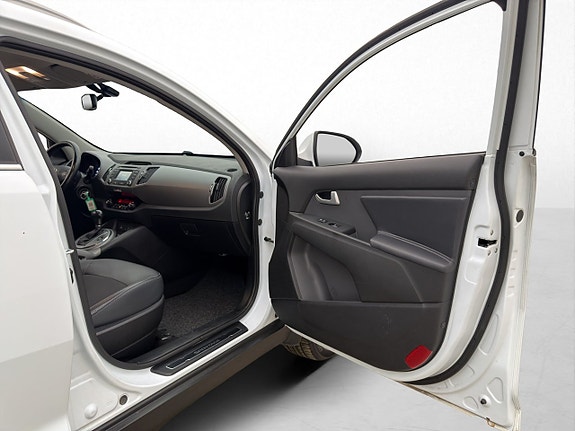 Kia Sportage 15 of 30