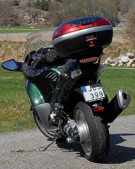 Kawasaki 1400GTR 2 of 5
