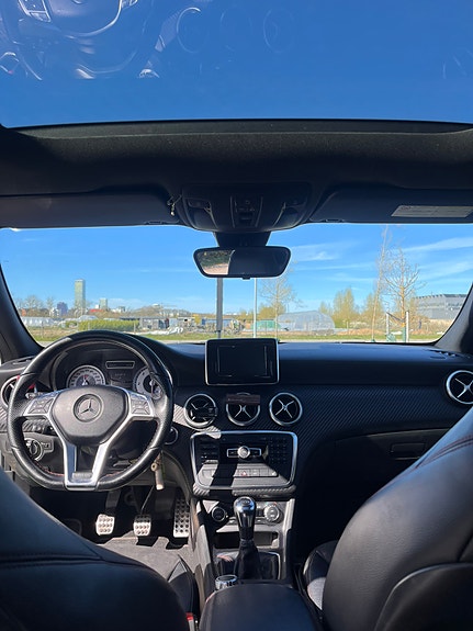 Mercedes-Benz A180 5 of 5