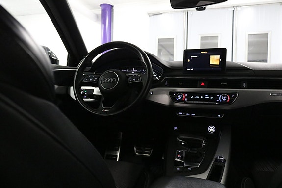 Audi A4 18 of 30