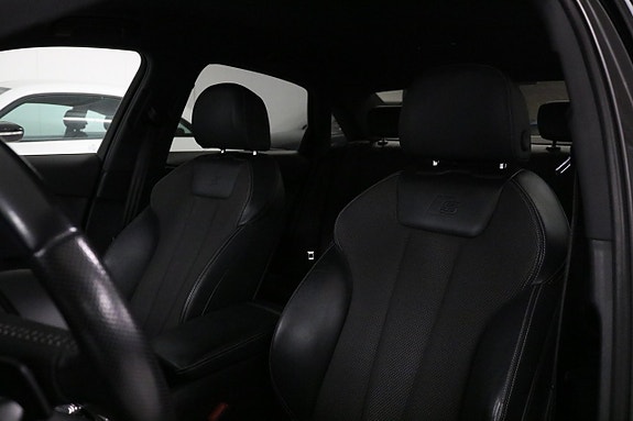 Audi A4 11 of 30
