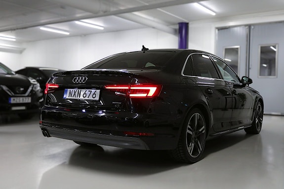 Audi A4 5 of 5