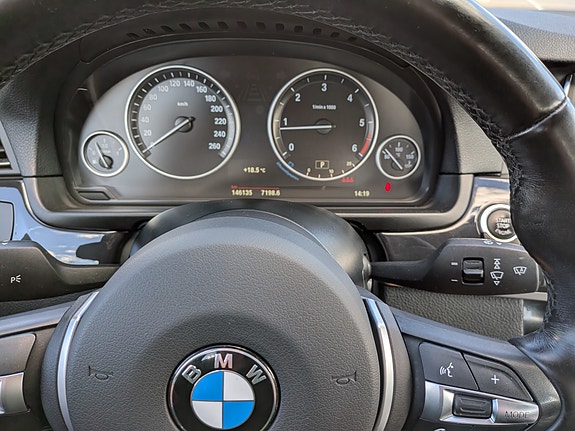 BMW 520d 16 of 19