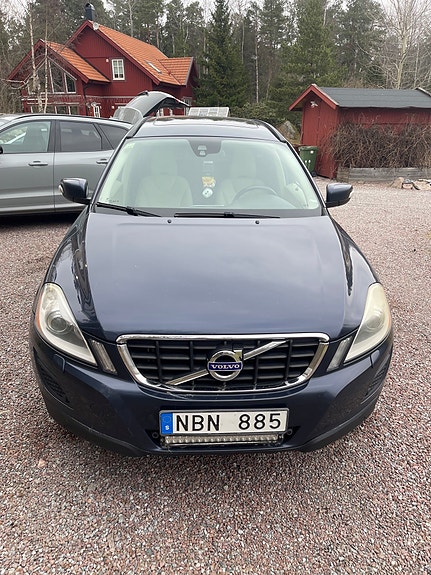 Volvo XC60 4 of 20