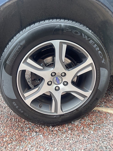 Volvo XC60 9 of 20