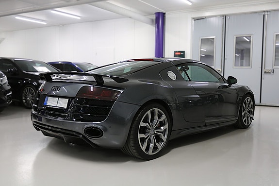 Audi R8 5 of 5