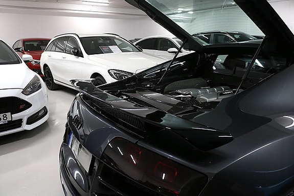 Audi R8 10 of 21
