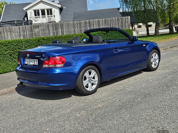 BMW 120i 3 of 7