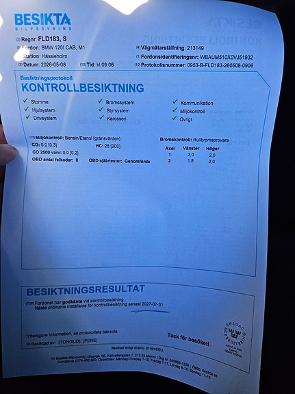BMW 120i 7 of 7