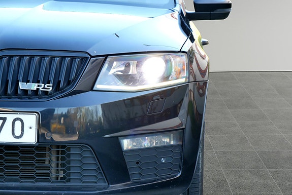 Skoda Octavia 14 of 22