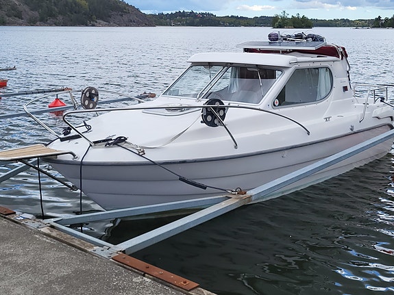 Bella650 ink släpp, med Volvo Penta 3.0 + SX driv 21 of 24