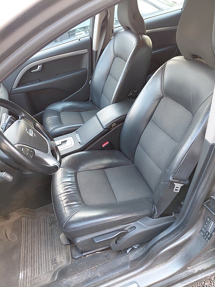 Volvo V70 6 of 6