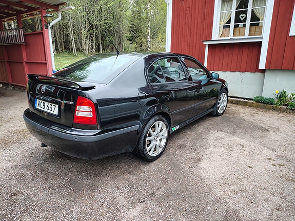 Skoda Octavia RS 2 of 5