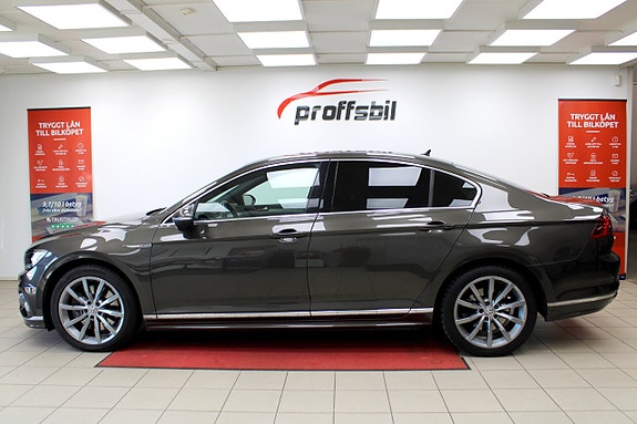 Volkswagen Passat 2 of 5