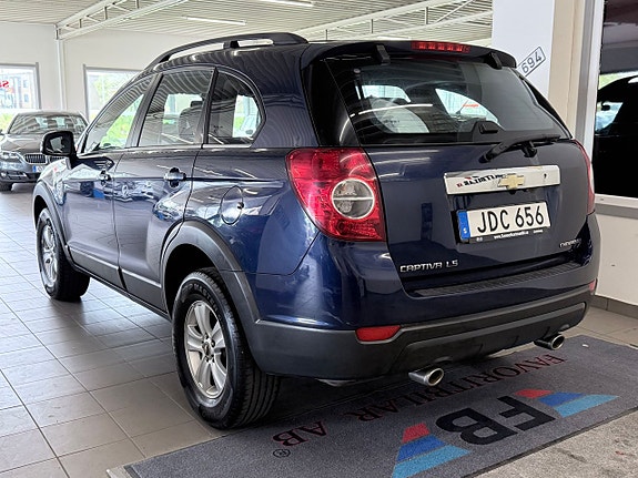 Chevrolet Captiva 12 of 14