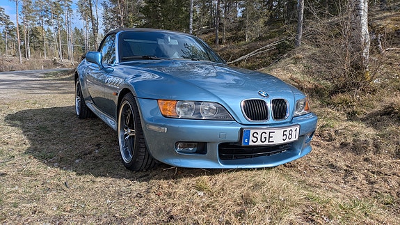BMW Z3 2 of 5