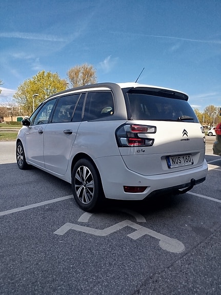 Citroen Grand C4 Picasso 4 of 5