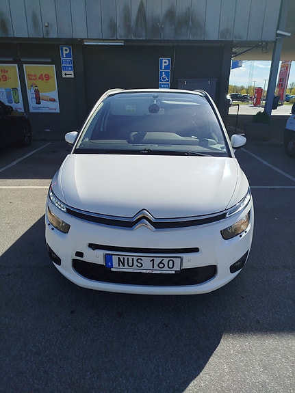 Citroen Grand C4 Picasso 3 of 5