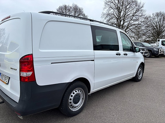Mercedes-Benz Vito 114 2 of 5