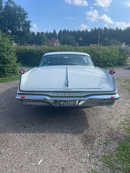 Chrysler Imperial 4 of 8