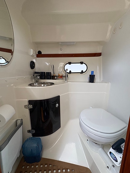 Aquador 26 HT - 2003 KAD44 EDC Fullutrustad 11 of 12