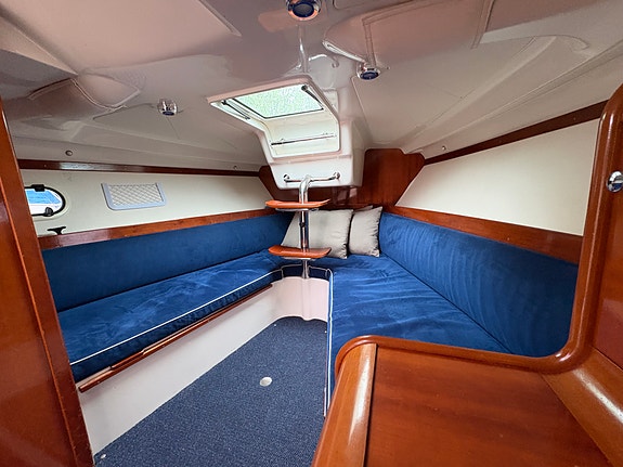 Aquador 26 HT - 2003 KAD44 EDC Fullutrustad 9 of 12