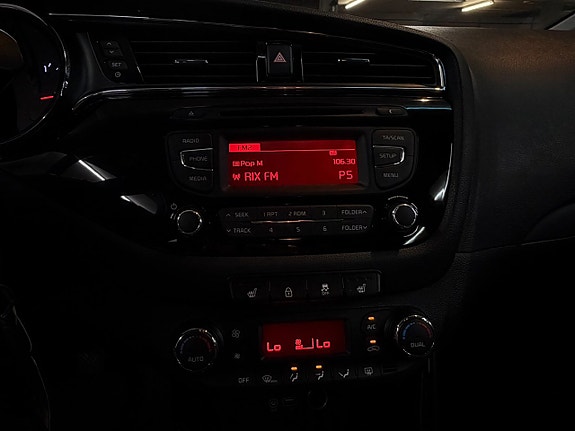 Kia Ceed 13 of 23